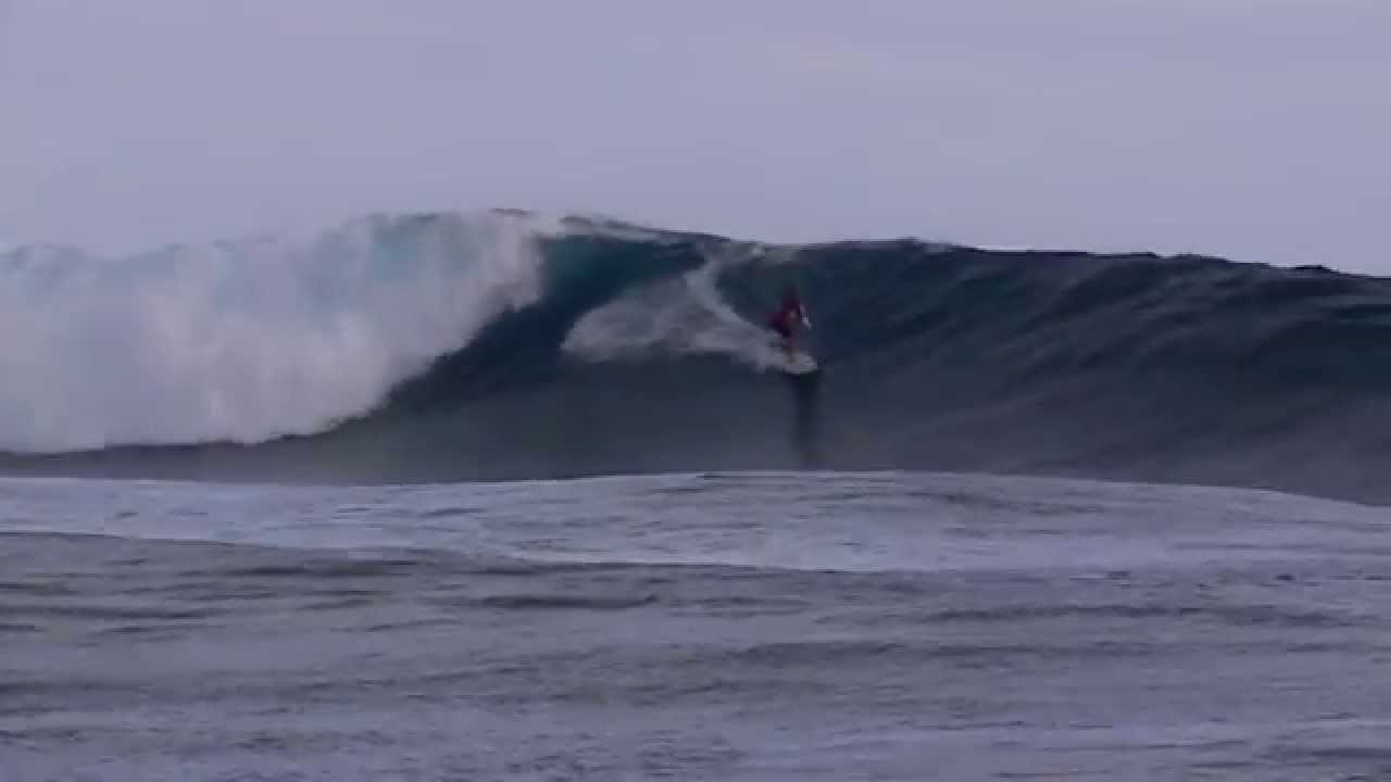 Zane Schweitzer wins the 2015 Sapinus Pro in Tahiti