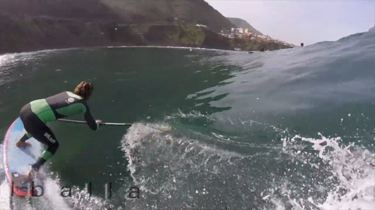 Iballa Moreno & Vilayta SUP surfing in the Canary Islands