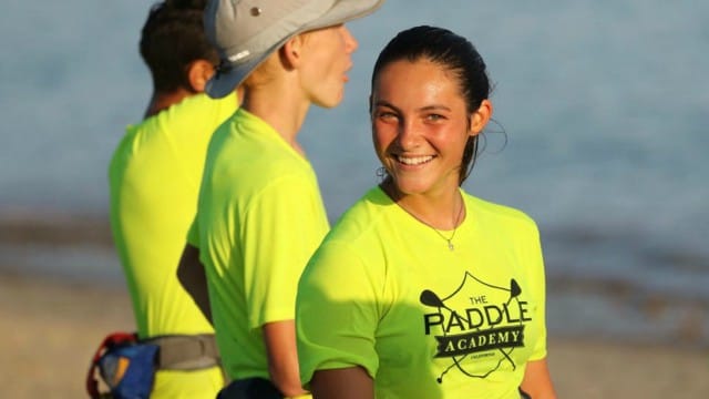 Jade Howson practices alongside her camarades ahead of the Pacific Paddle Games 2017