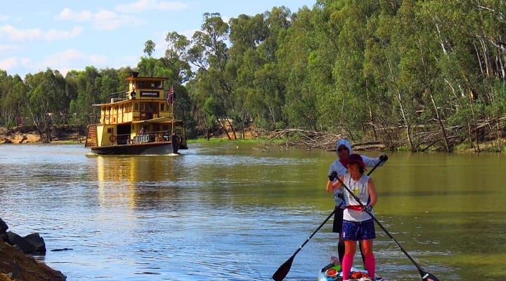 British Couple 1st to Complete the 404km Murray Marathon on Tandem SUP