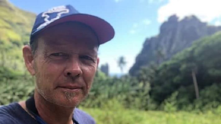 Starboard Paddler Bart de Zwart Embarks on his Marquesas Islands Expedition