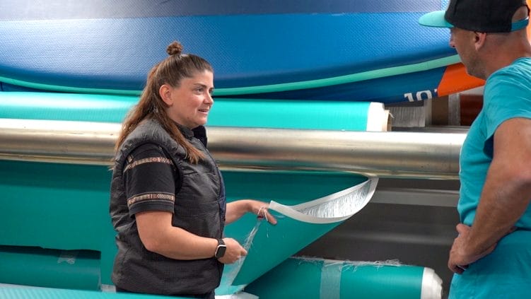 Comment est fabriqué un stand-up paddle gonflable ? Noéline Bezard, ingénieur chez Itiwit nous dit tout !