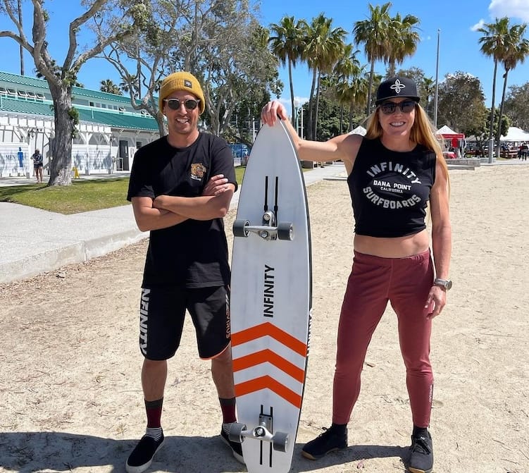 バーク・キャンディス・アップルビーのレースボード (Bark, Candace Appleby race board) Shaping SUP Racing: Candice Appleby on Infinity Innovations and